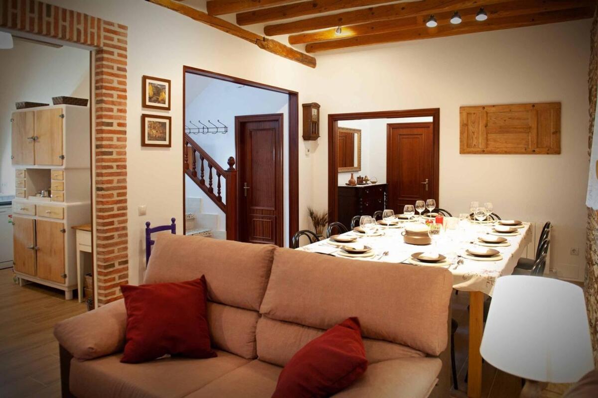 Casa Rural Micaela En Navas De Oro Exterior photo